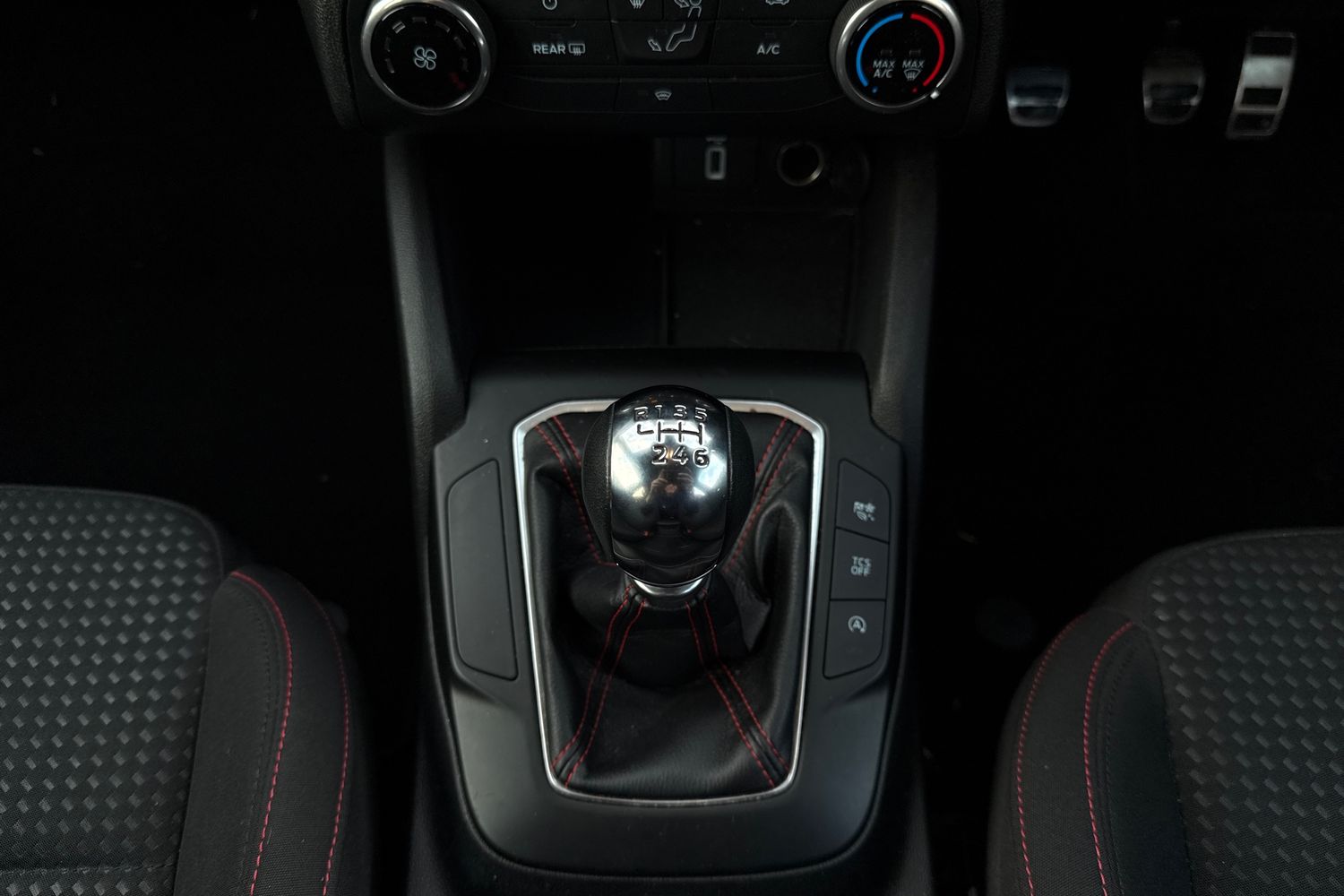 Used Ford Focus 2020 for sale - 76334456: Photo 8