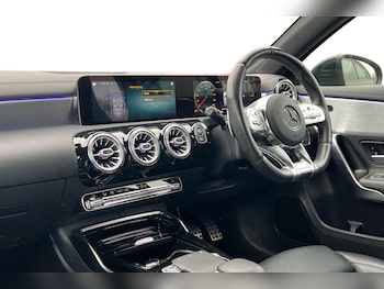 Used Mercedes-Benz A-Class 2019 for sale - 79551712: Photo