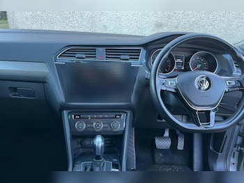 Used Volkswagen Tiguan Allspace 2021 for sale - 77649468: Photo