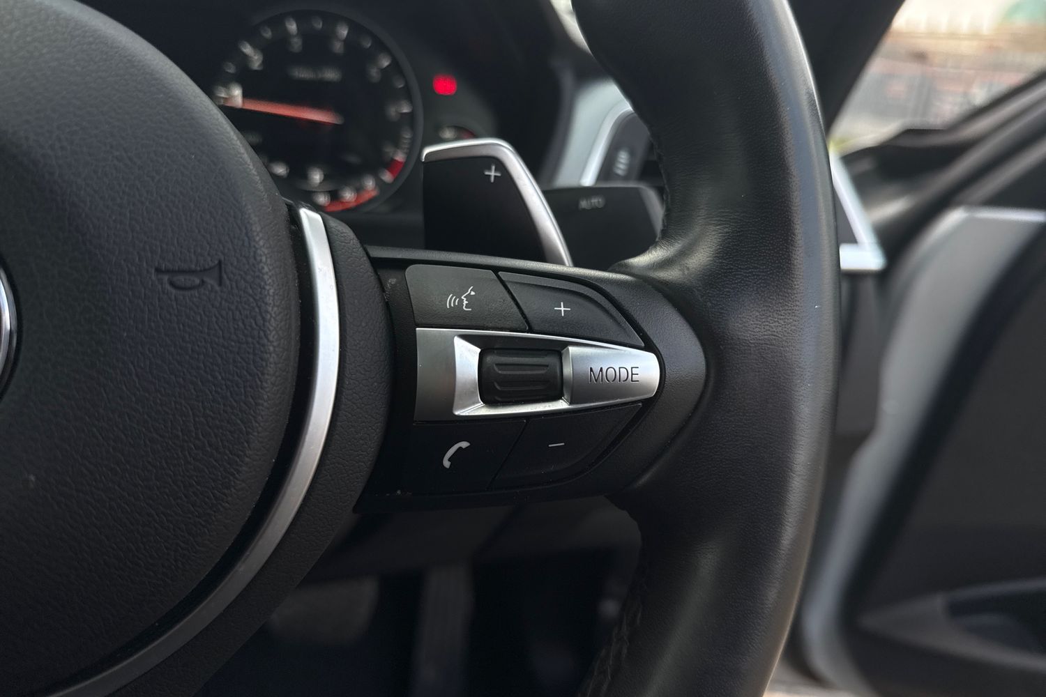 Used BMW 3 Series 2018 for sale - 76357688: Photo 10