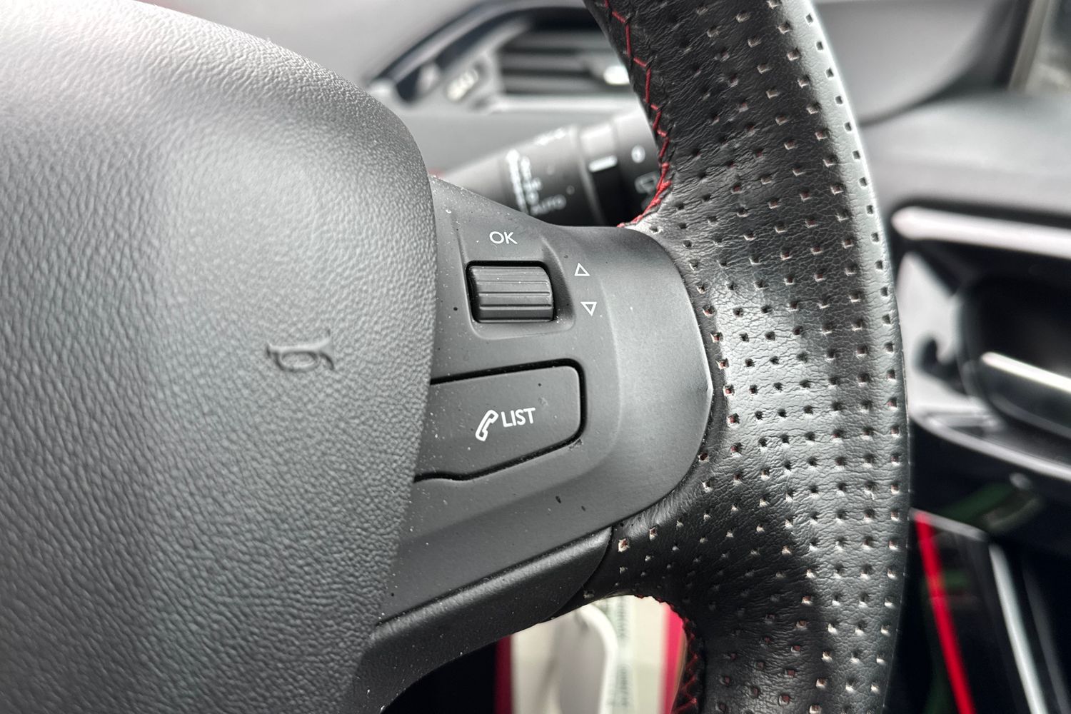 Used Peugeot 208 2018 for sale - 76274751: Photo 10