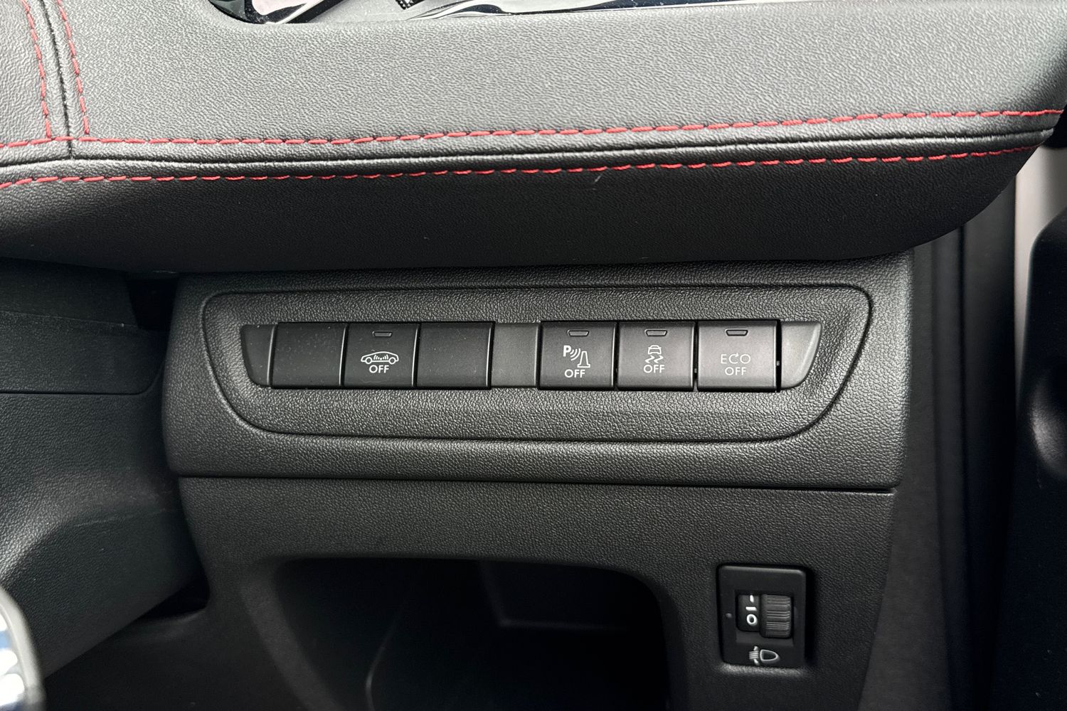 Used Peugeot 208 2018 for sale - 76274751: Photo 12