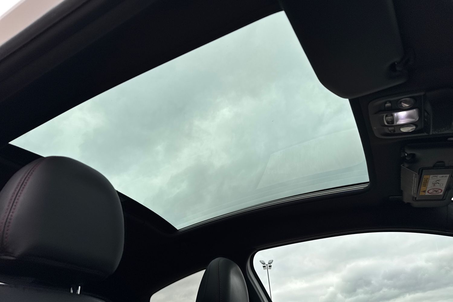 Used Peugeot 208 2018 for sale - 76274751: Photo 15