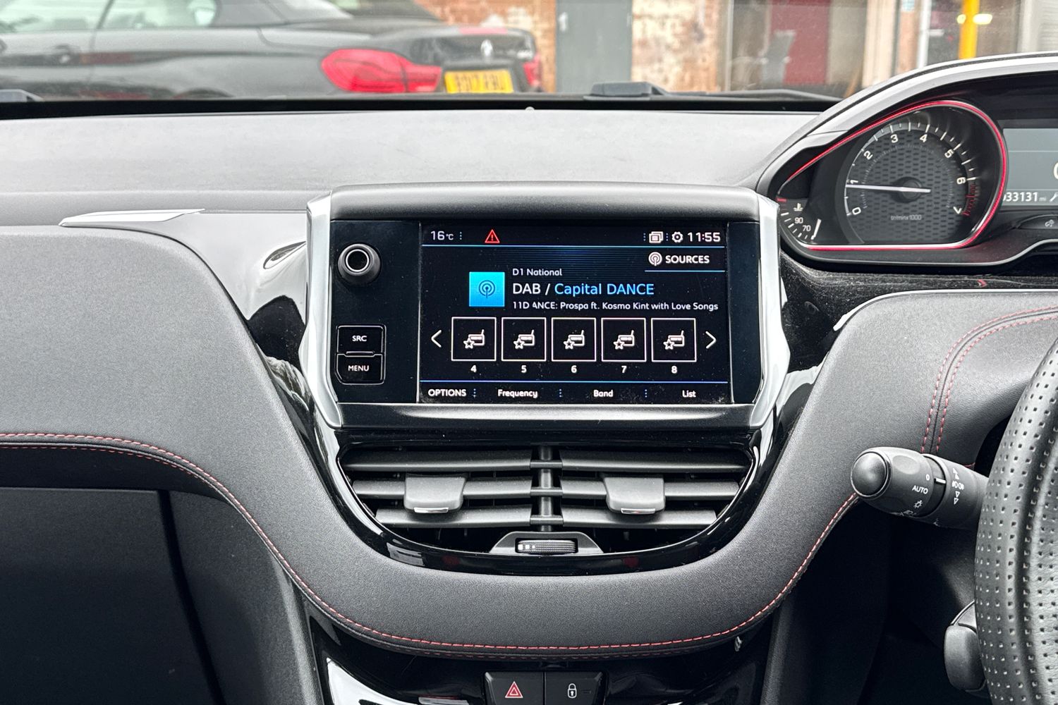 Used Peugeot 208 2018 for sale - 76274751: Photo 6