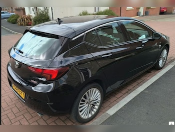Used Vauxhall Astra 2018 for sale - 78390455: Photo