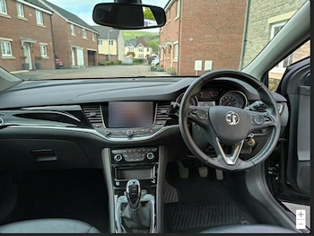 Used Vauxhall Astra 2018 for sale - 78390455: Photo