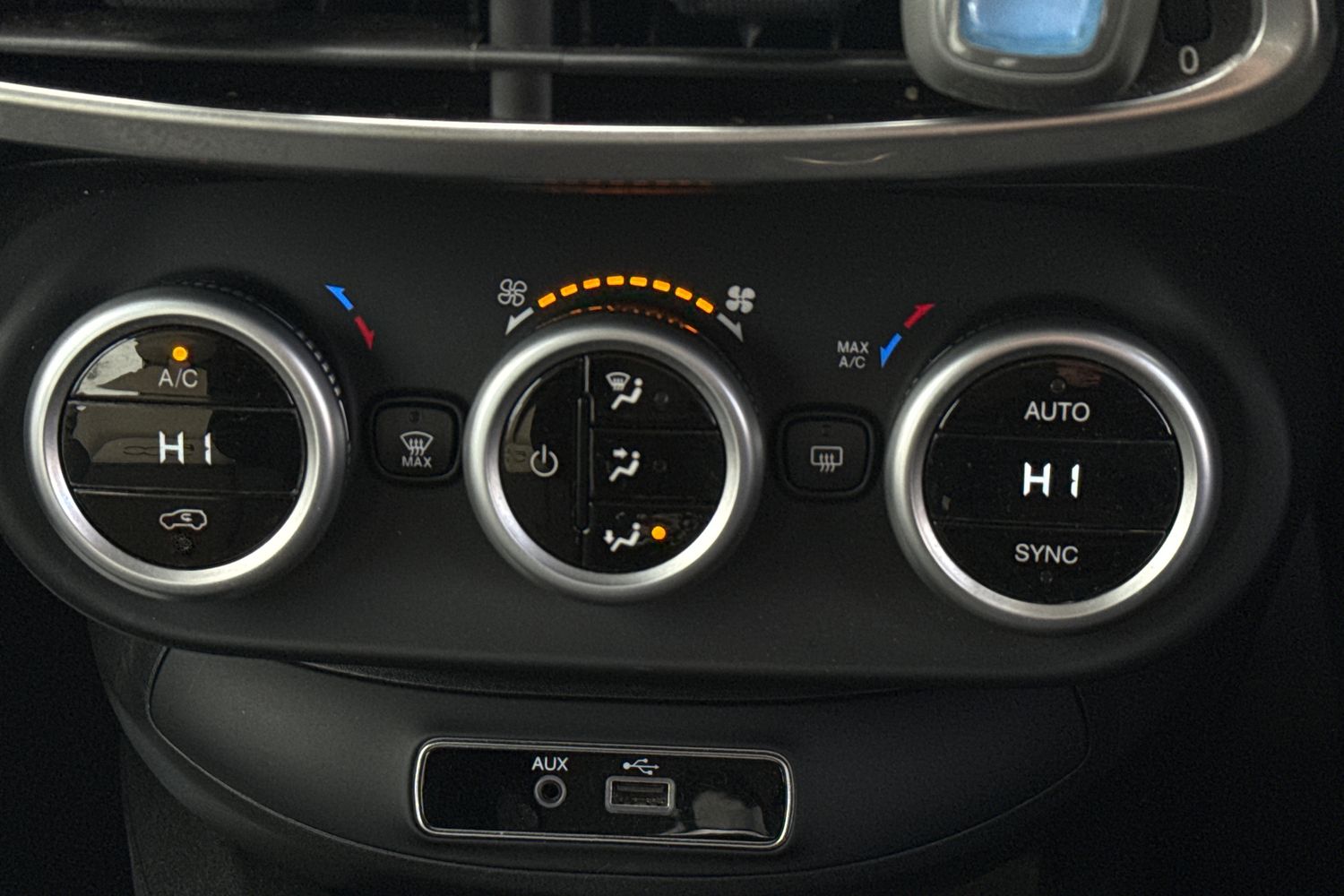 Used Fiat 500X 2017 for sale - 77032426: Photo 8