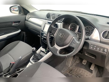 Used Suzuki Vitara 2018 for sale - 76481067: Photo