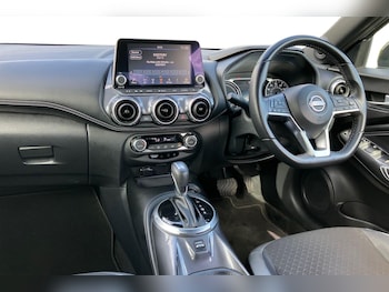 Used Nissan Juke 2023 for sale - 78268396: Photo