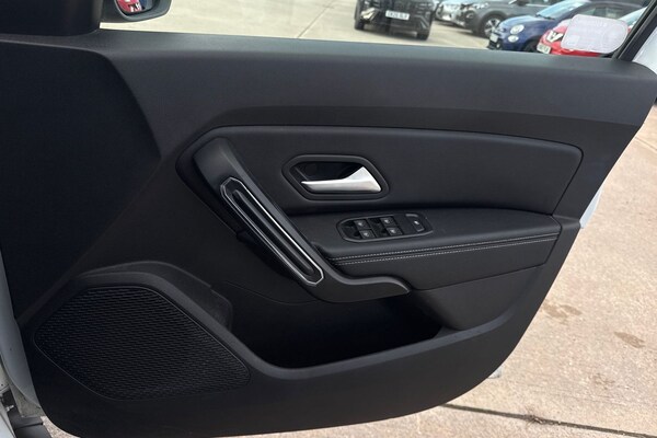 Used Dacia Duster 2022 for sale - 76334513: Photo 12