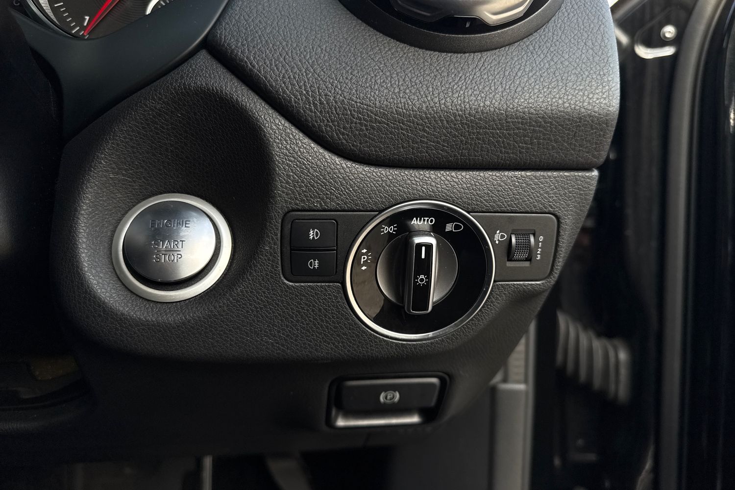 Used Mercedes-Benz GLA 2017 for sale - 76480973: Photo 12