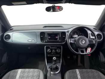 Used Volkswagen Beetle 2017 for sale - 74939370: Photo