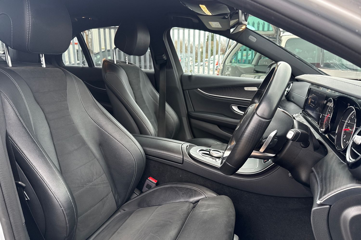 Used Mercedes-Benz E Class 2019 for sale - 76929247: Photo 20