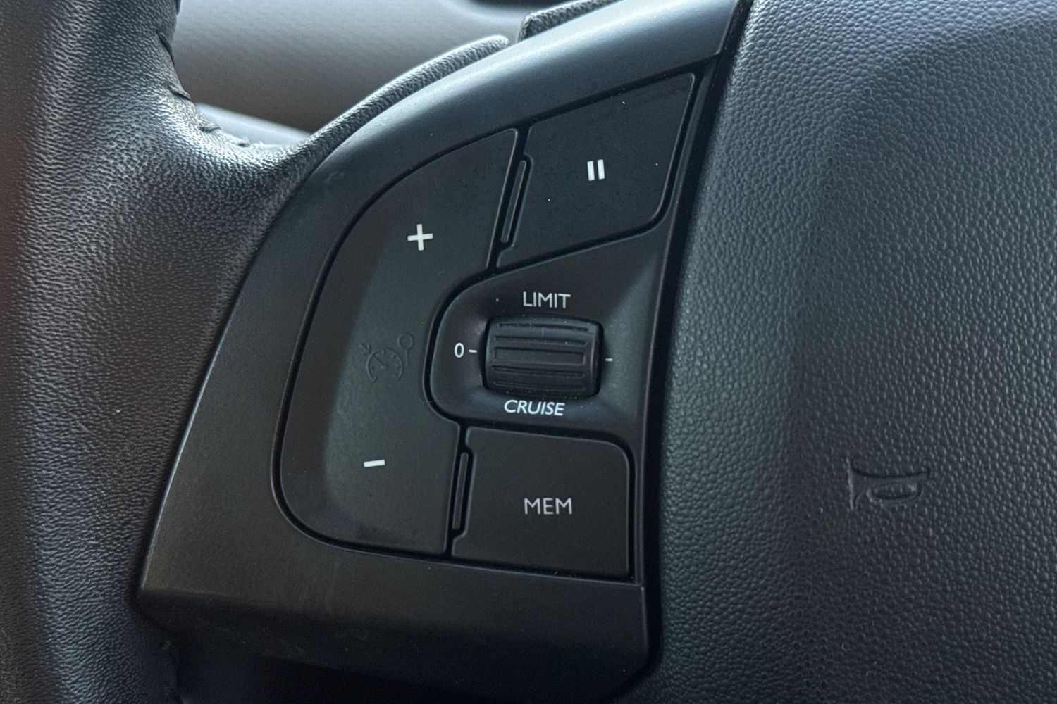 Used Citroen C4 Cactus 2018 for sale - 77928961: Photo 10