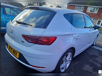 Used SEAT Leon 2019 for sale - 76630018: Photo