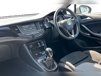 Used Vauxhall Astra 2019 for sale - 78762601: Photo