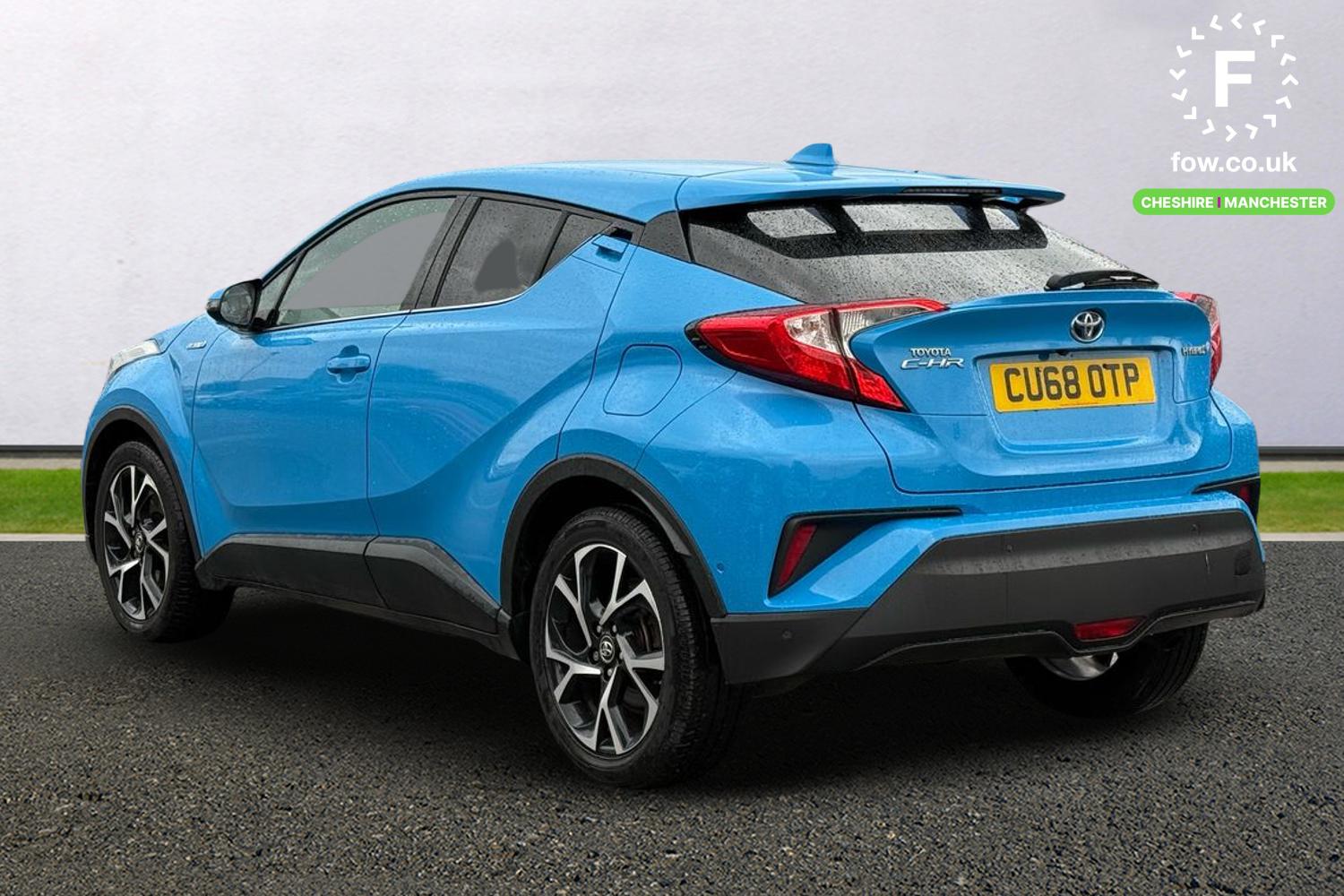 Used Toyota C-HR 2018 for sale - 76391033: Photo 2