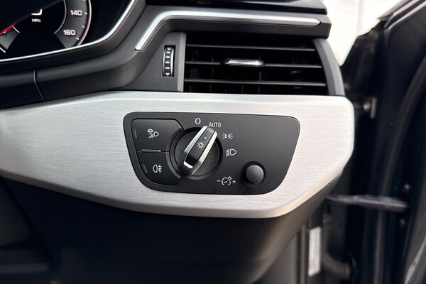 Used Audi A4 2022 for sale - 76257100: Photo 11