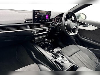 Used Audi A4 2022 for sale - 76257100: Photo 4