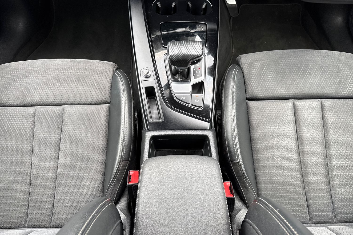 Used Audi A4 2022 for sale - 76257100: Photo 9