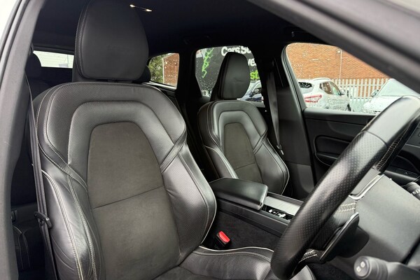 Used Volvo XC60 2018 for sale - 76267985: Photo 12