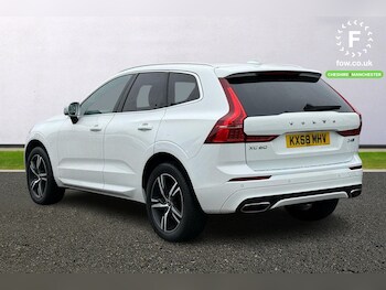 Used Volvo XC60 2018 for sale - 76267985: Photo 2