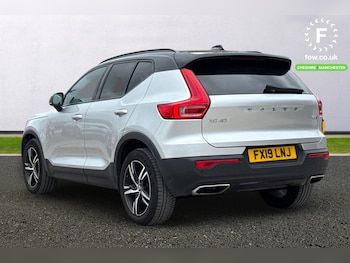Used Volvo XC40 2019 for sale - 76236767: Photo 2