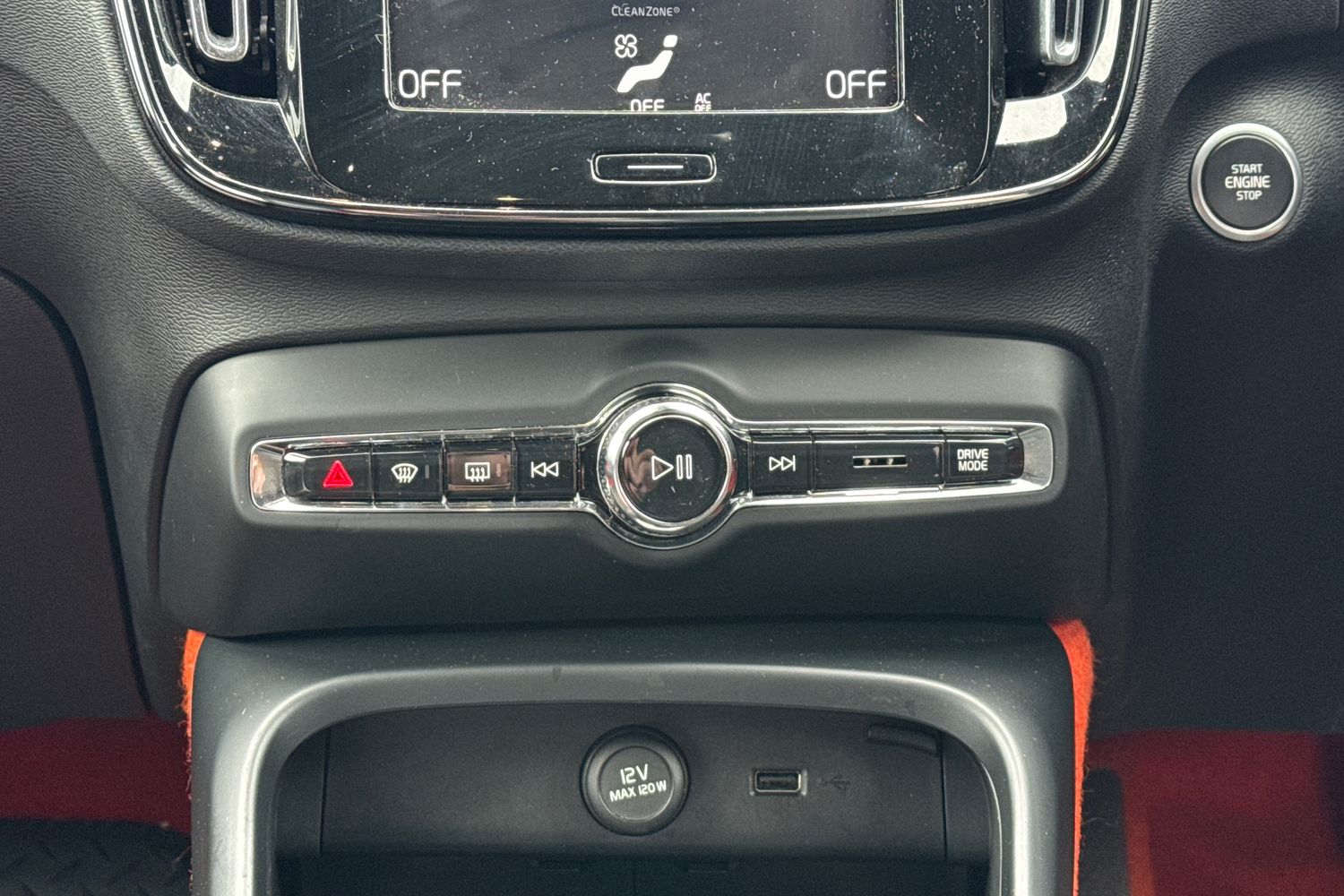 Used Volvo XC40 2019 for sale - 76236767: Photo 7