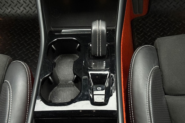 Used Volvo XC40 2019 for sale - 76236767: Photo 8
