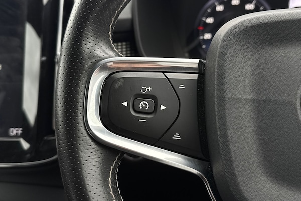 Used Volvo XC40 2019 for sale - 76236767: Photo 9