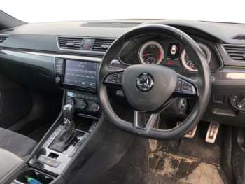 Used Skoda Superb 2017 for sale - 74961942: Photo