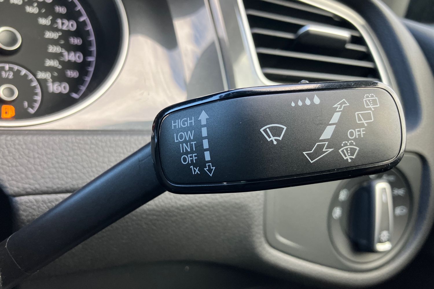 Used Volkswagen Golf 2020 for sale - 77463122: Photo 18