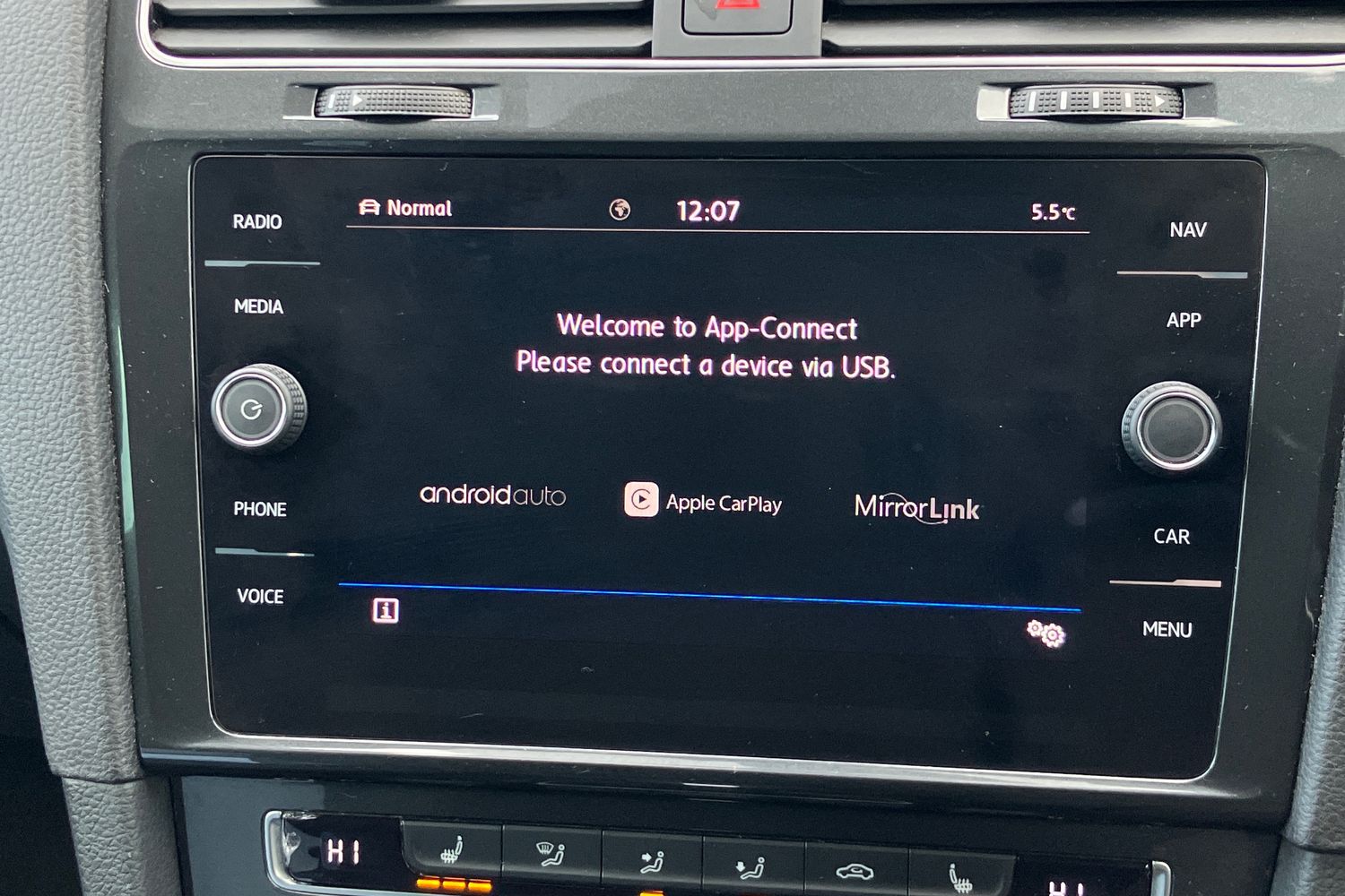 Used Volkswagen Golf 2020 for sale - 77463122: Photo 8