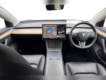 Used Tesla Model 3 2021 for sale - 76119824: Photo 3