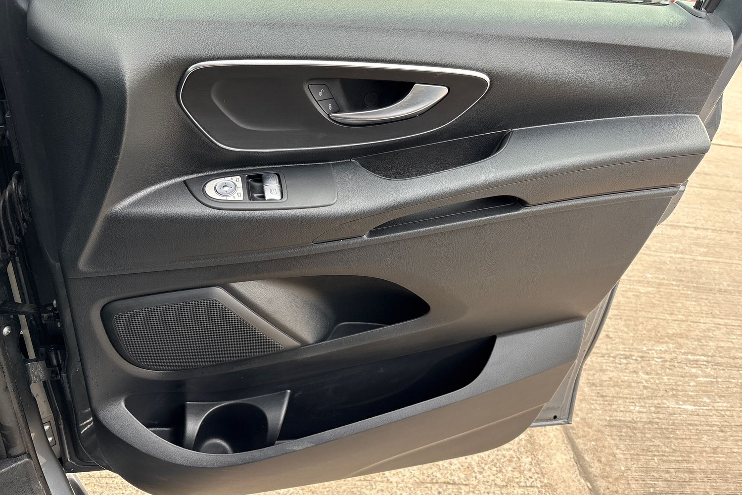 Used Mercedes-Benz Vito 2018 for sale - 77233373: Photo 15