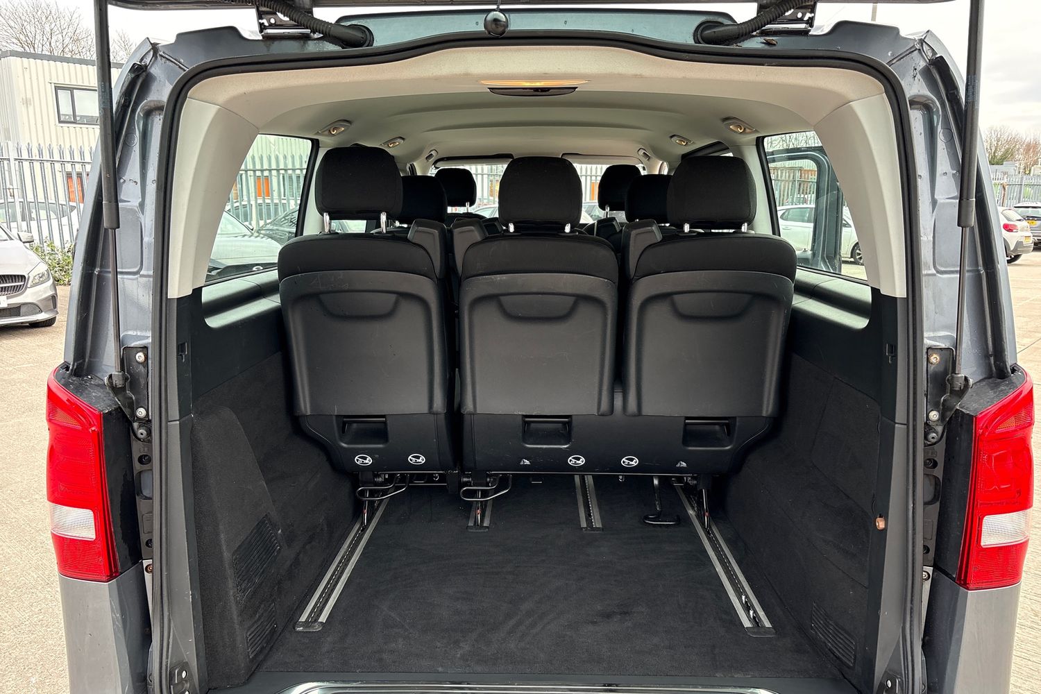 Used Mercedes-Benz Vito 2018 for sale - 77233373: Photo 19