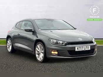 Used Volkswagen Scirocco 2017 for sale - 76929277: Photo
