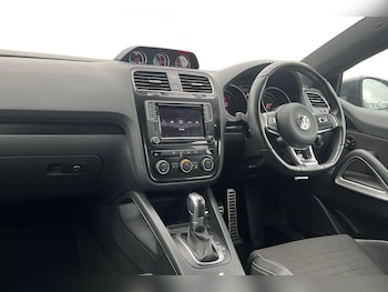 Used Volkswagen Scirocco 2017 for sale - 76929277: Photo