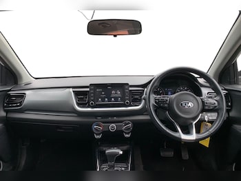 Used Kia Stonic 2020 for sale - 79366887: Photo