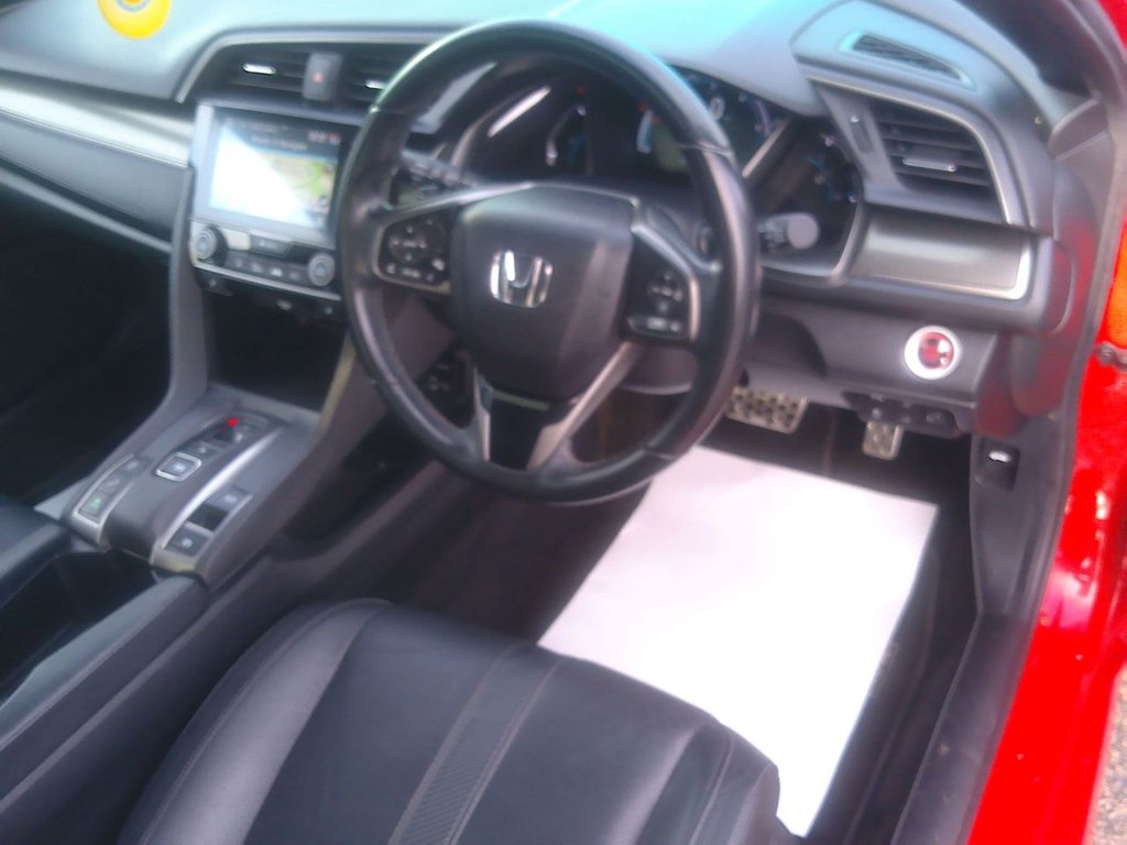 Used Honda Civic 2019 for sale - 76627165: Photo 10