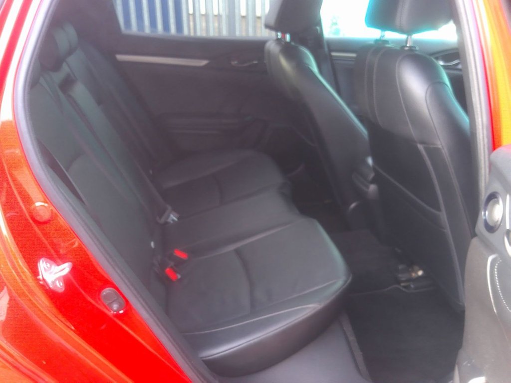 Used Honda Civic 2019 for sale - 76627165: Photo 28