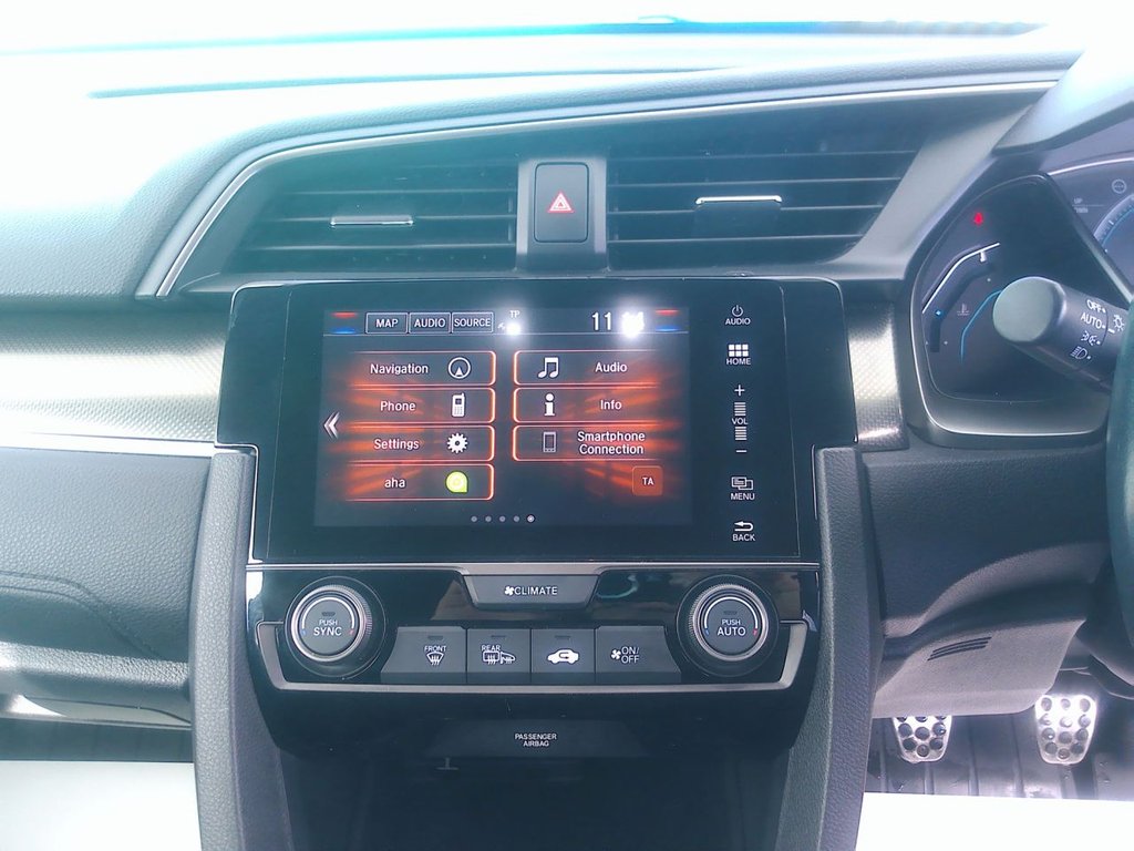 Used Honda Civic 2019 for sale - 76627142: Photo 13