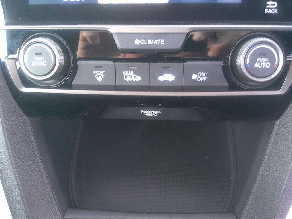 Used Honda Civic 2019 for sale - 76627142: Photo 18