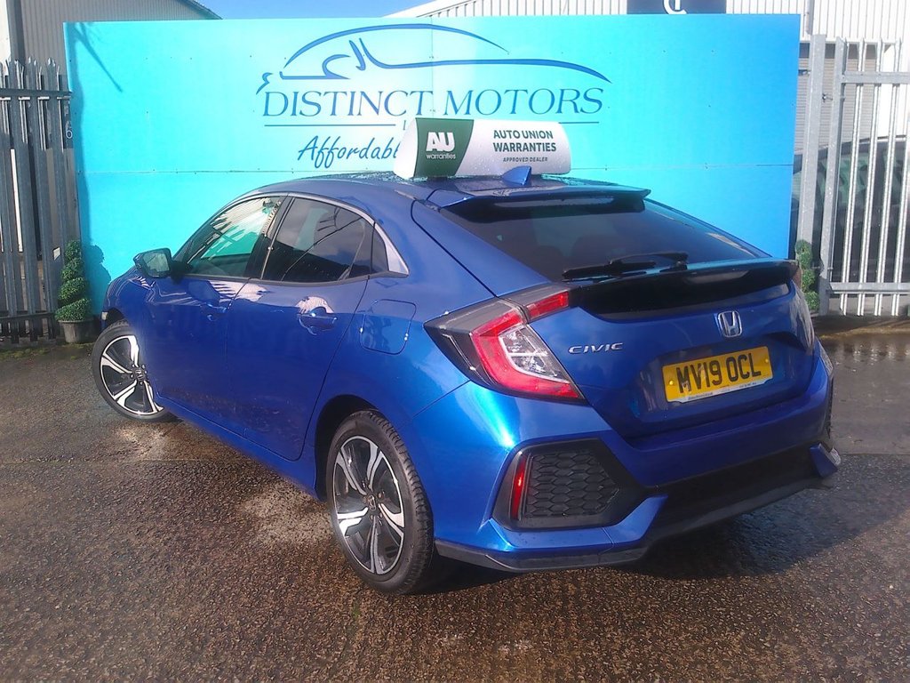 Used Honda Civic 2019 for sale - 76627142: Photo 4