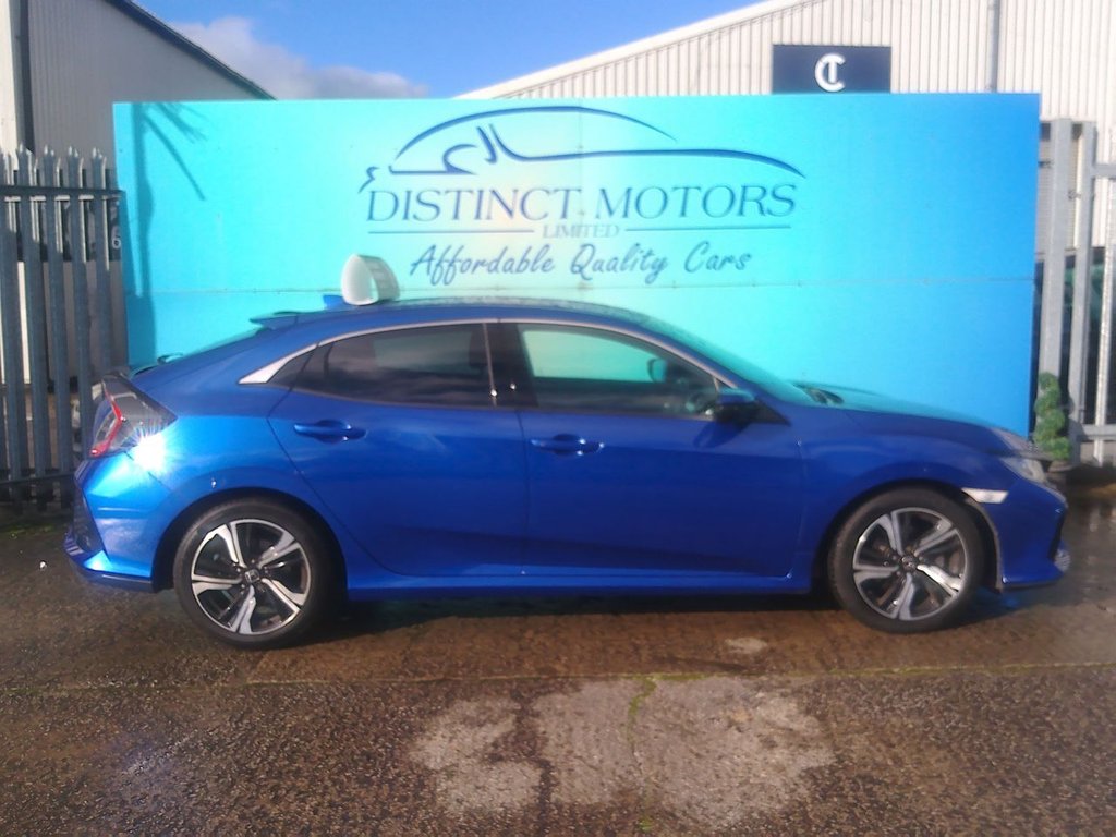 Used Honda Civic 2019 for sale - 76627142: Photo 8