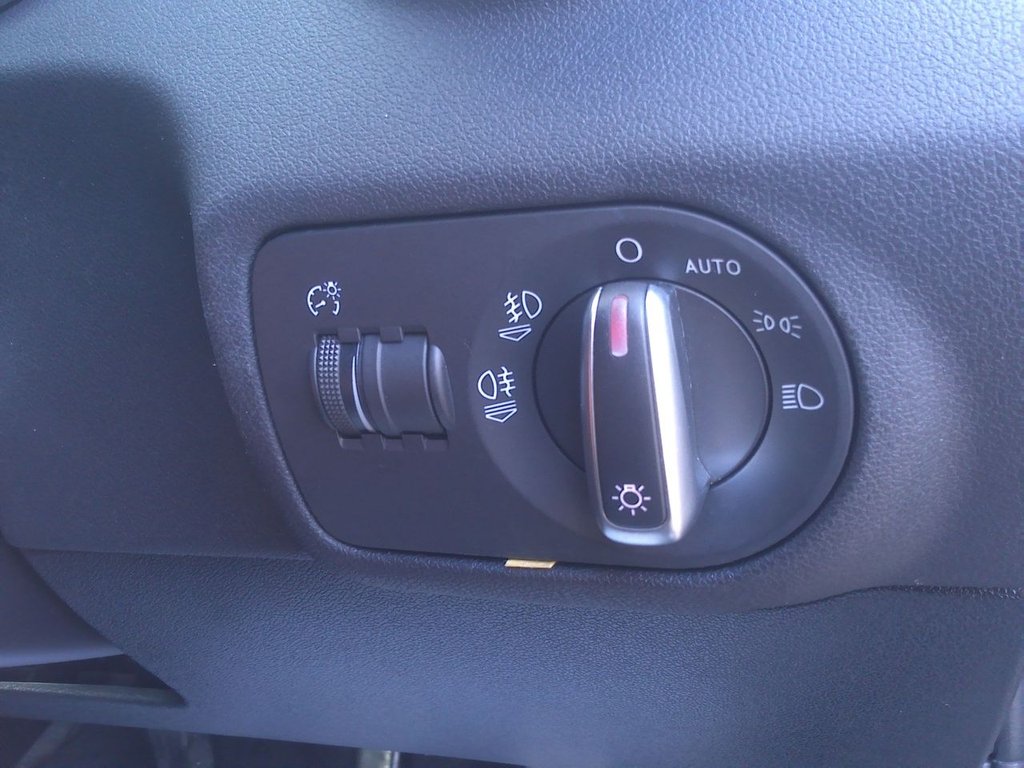 Used Audi A1 2017 for sale - 76627163: Photo 19