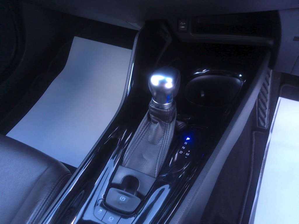 Used Toyota C-HR 2018 for sale - 76627147: Photo 24