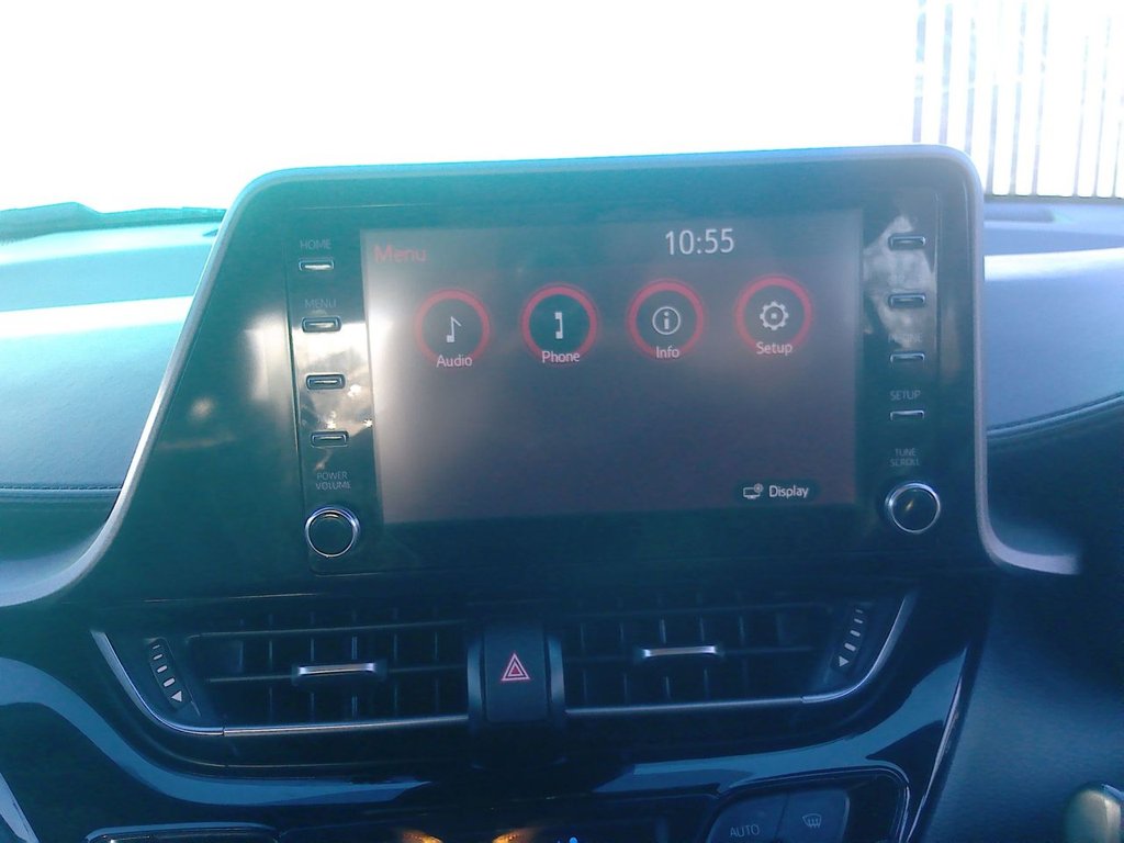 Used Toyota C-HR 2022 for sale - 76768459: Photo 15