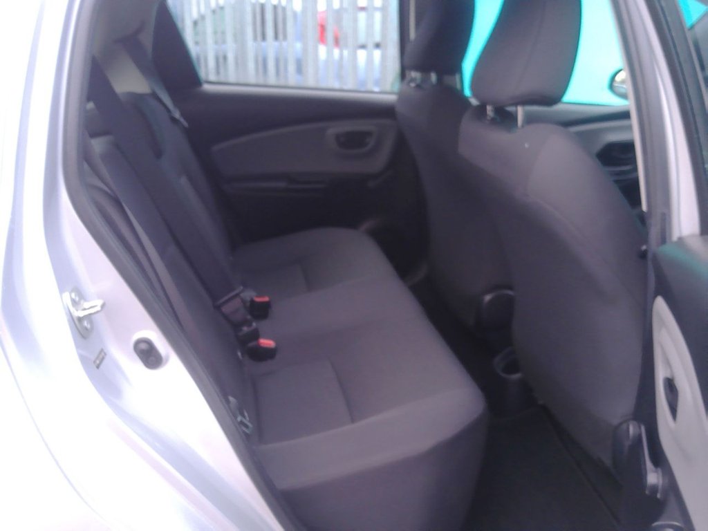 Used Toyota Yaris 2018 for sale - 76647709: Photo 17