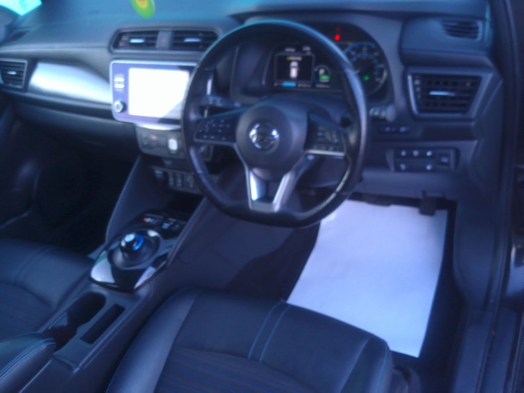 Used Nissan Leaf 2020 for sale - 76950634: Photo 10